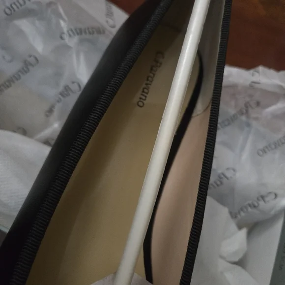 Women's Black Ballet Flat with Suede Toe and Bow - Picture 6 of 8